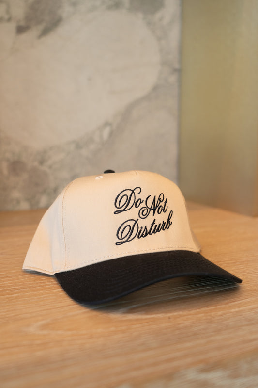 DND CURSIVE HAT (KHAKI) - SNAPBACK