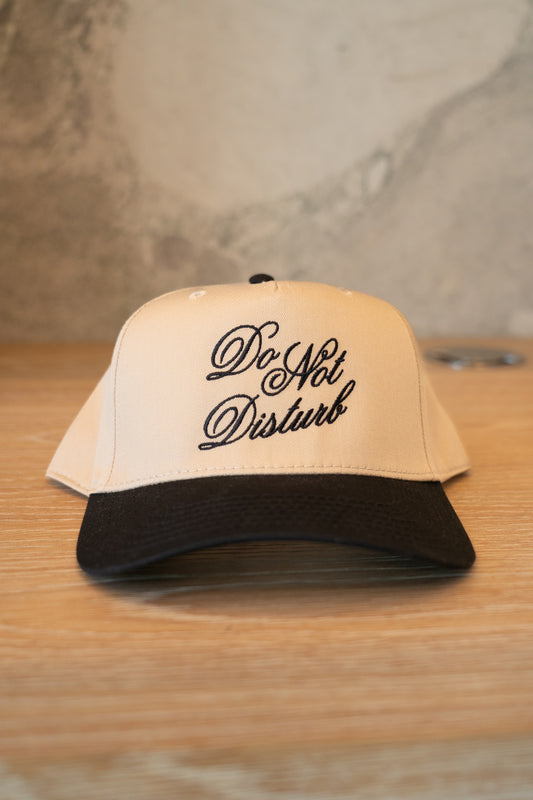DND CURSIVE HAT (KHAKI) - SNAPBACK