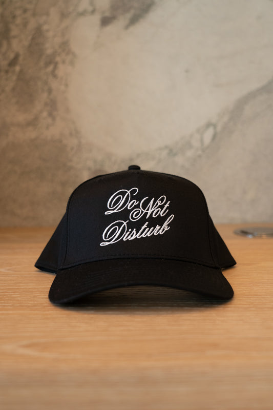DND CURSIVE HAT (BLACK) - SNAPBACK
